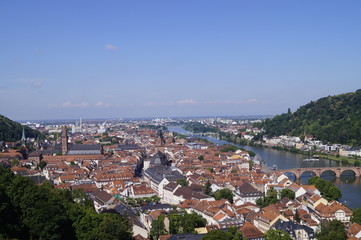 Fototapeta na wymiar Blick auf Heidelberg von der Scheffelterrasse