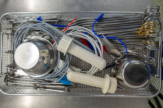 a tray for surgical instruments contains various assorted instruments for performing an operation