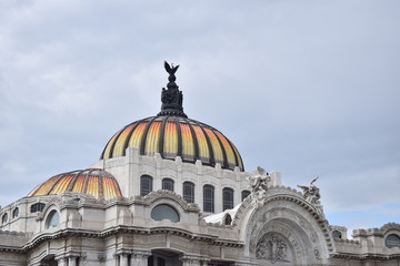 Fototapeta na wymiar cupula bellas artes ciudad de mexico