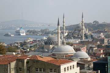 Fototapeta na wymiar Istanbul, Turkey. View of Golden Horn bay and Bosporus strait