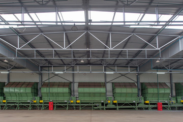 conveyor, peat substrate filling line