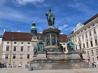 Fototapeta na wymiar Statue de François 1er d'Autriche - Vienne (Autriche)