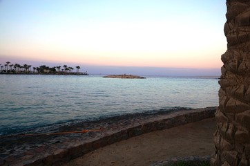 Lagon bleu sur les bords de la Mer Rouge ( Hurghada -Égypte)