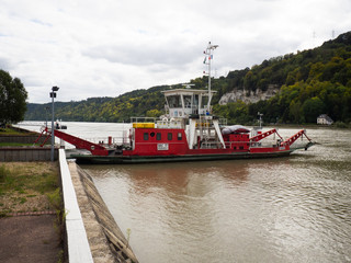 Free Ferry Over the Seine