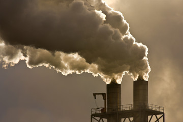 industrie pollution co carbone ozone fumee CO2 - obrazy, fototapety, plakaty