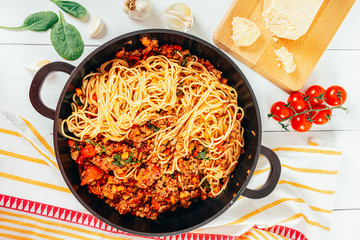 Spaghetti Bolognese With Carrots, Pepper and Courgette