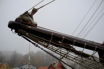 Klüverbaum an einer Windjammer