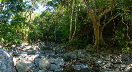 cascada de la media luna