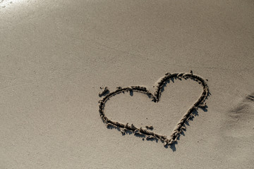 Herz am Strand