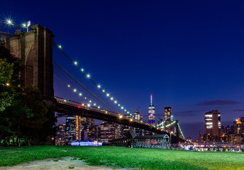 Brooklyn Bridge from Dumbo during the blue hour