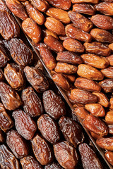 Obraz premium Background of dried dates fruit at the market