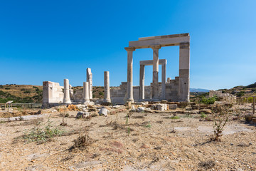 Fototapeta premium Sangri, Naxos / Greece - July 13, 2019: Demeter's temple and ruins at Sangri village, Naxos, Greece