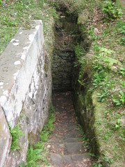 descente dans la crypte