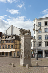Fototapeta na wymiar Historic Old Town of Schwerin with Lion Monument (Löwendenkmal), Schwerin, Mecklenburg-West Pomerania, Germany