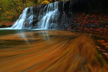 秋の葛丸渓流　一の滝