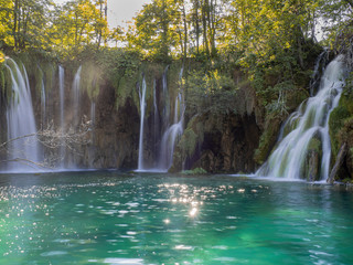 Fototapeta premium Parque Nacional de Plitvice en Croacia, verano de 2019