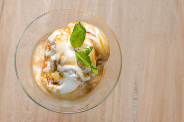 cup of coffee with ice cream and sauce