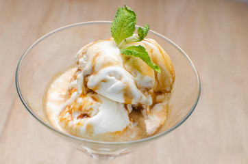 cup of coffee with ice cream and sauce