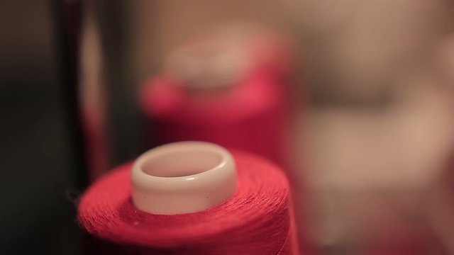 The Red Dress Full HD. H264. 25fps.