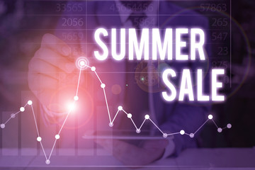 Obraz premium Handwriting text Summer Sale. Conceptual photo time when a store sells products at much lower prices than usual