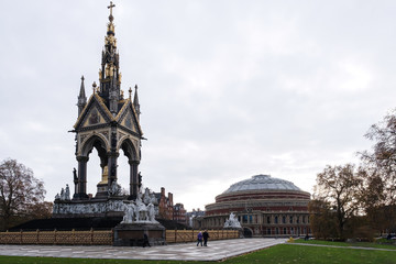 Fototapeta na wymiar LONDON, ENGLAND - NOV 15, 2019: View of the Albert Memorial and Royal Albert Hall in London, England