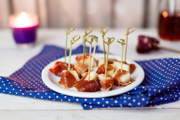 appetizer with melon and prosciutto