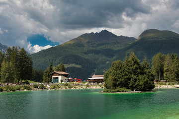 Fototapeta premium Lago di Montagna
