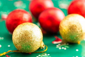 クリスマスツリーの飾り