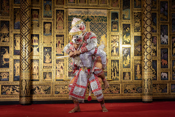 Thai pantomime character Performing a beautiful dance