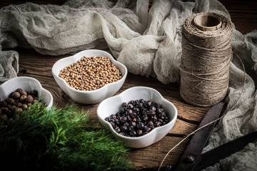 Grain of the herbs in the little bowl.