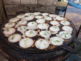 Cooking fresh kind of Thai sweetmeat.