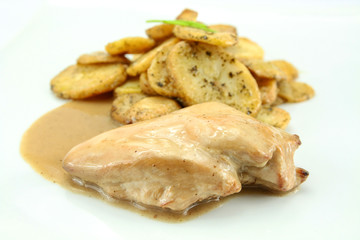 chicken cutlet with cream and potatoes "salardaise"