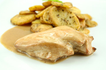 chicken cutlet with cream and potatoes 