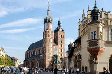 St. Mary's Basilica in Kraków Poland - obrazy, fototapety, plakaty