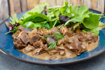 Beef kidneys with Madeira sauce