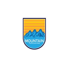 Fototapeta premium Mountain icon Logo Template