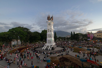 Fototapeta premium clock tower at the capital city of Bukittinggi, West Sumatera