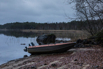Lac d'Ihamaniemi, Finlande, Soir de Novembre