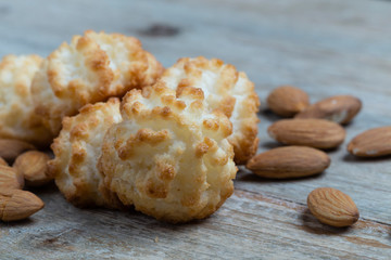 Pasticcini alle mandorle