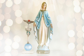 Statue of the image of Our Lady of Grace