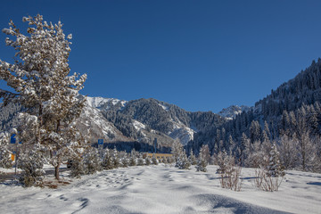 Allphotokz Medeu 20110210 6883 5DM2