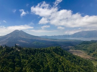 Obraz na płótnie Canvas A breathtaking shot of Mount Agung located in Bali, Indonesia.