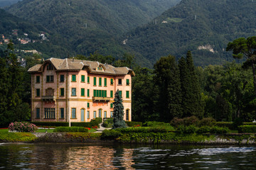 Fototapeta na wymiar Villa Dozzio in Cernobbio, Lake Como