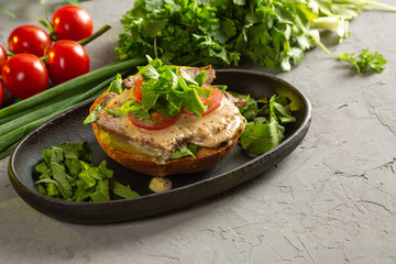 bruschetta with roast beef - baked veal tenderloin with salted cucumber, tomato, spinach and mustard sauce on a warm fried bun