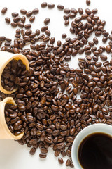 Colombian coffee beans coffee cup on white background