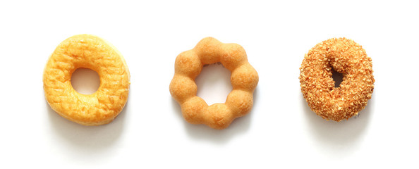 Fototapeta na wymiar donuts isolated on white background.