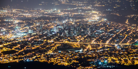 Ciudad de Pereira, Capital de Risaralda_Colombia, vista de la ciudad desde los cerros