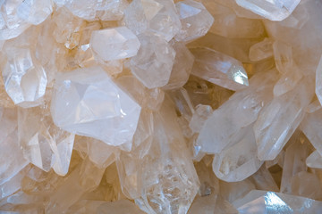 White quartz crystal closeup - obrazy, fototapety, plakaty