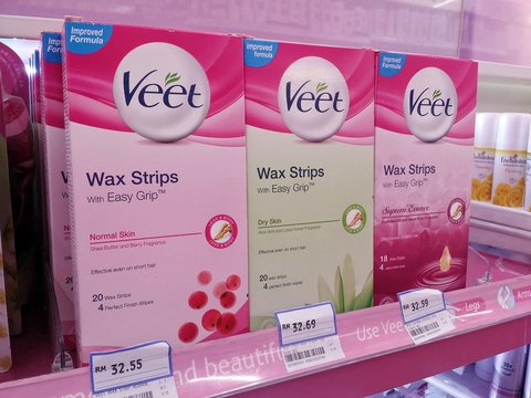 KUALA LUMPUR, MALAYSIA - MAY 26, 2017 : Veet display at supermarket aisle.