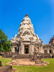 Fototapeta na wymiar Prasat Phanom Wan Historical Park, Nakhon ratchasima, Thailand. Built from sandstone in ancient Khmer times